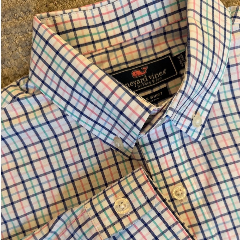 EUC Vineyard Vines boys plaid shirt size 16